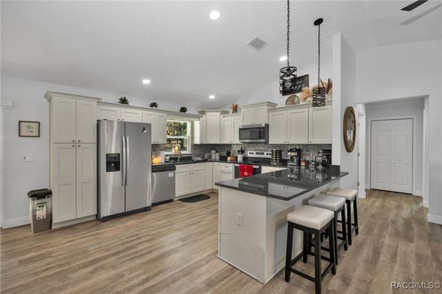 5485 N Pecos Terrace, Beverly Hills, FL 34465