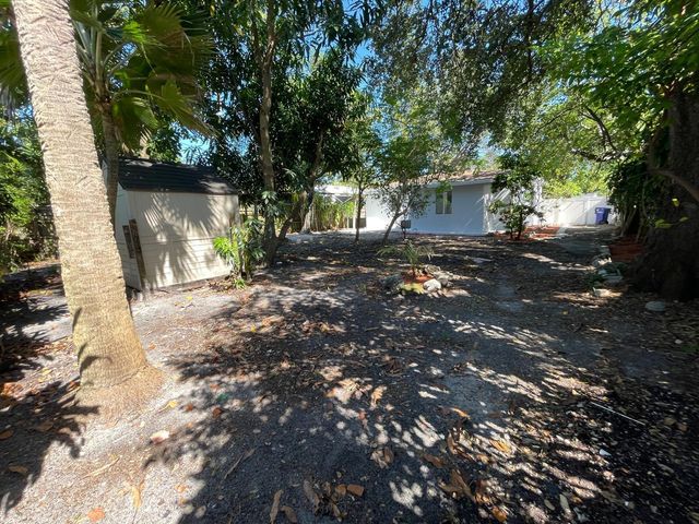1635 NE 160th Street, North Miami Beach, FL 33162