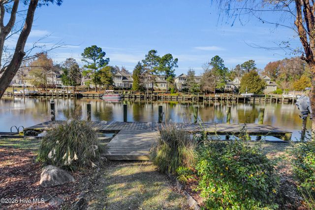 2113 Hidden Harbor Drive, New Bern, NC 28562