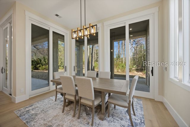 27 Madison Ln, Hilton Head Island, SC 29926