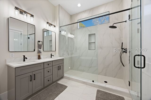 27 Madison Ln, Hilton Head Island, SC 29926