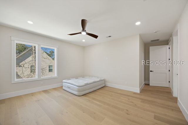 27 Madison Ln, Hilton Head Island, SC 29926