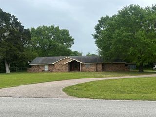 22010 Buescher Road, Tomball, TX 77377