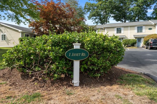 1 Janet Road 8, Easton, MA 02375