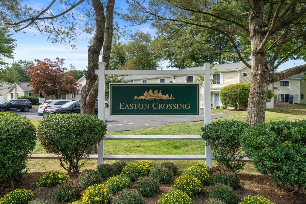 1 Janet Road 8, Easton, MA 02375