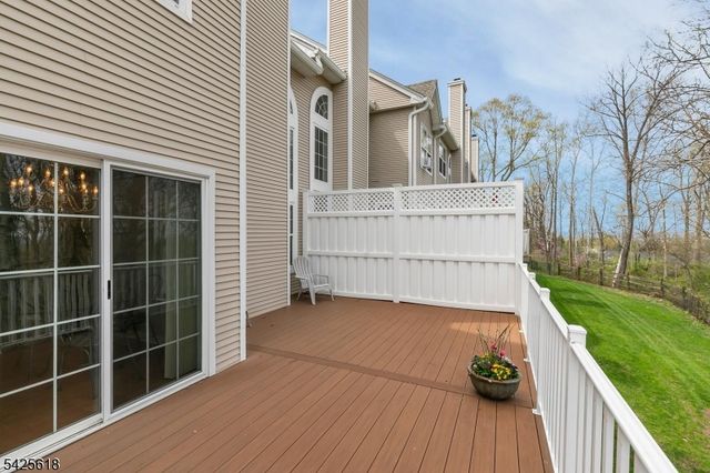20 Hopkinson Ct, Bernards Twp., NJ 07920