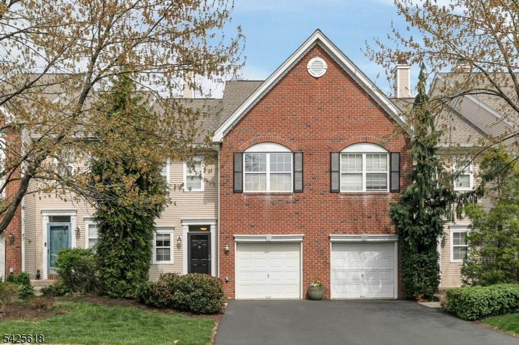 20 Hopkinson Ct, Bernards Twp., NJ 07920