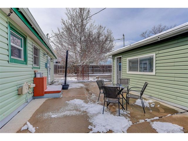 891 Lee St, Lakewood, CO 80215