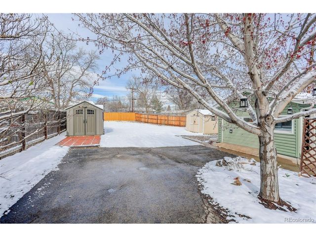 891 Lee St, Lakewood, CO 80215