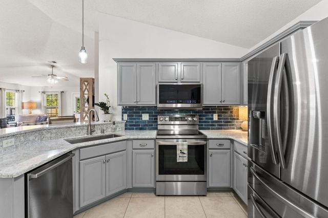 118 S Harborview Road, Santa Rosa Beach, FL 32459