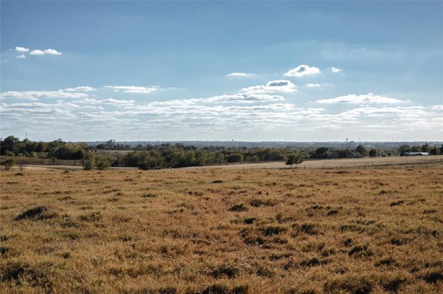 3568 Fm 50, Brenham, TX 77833