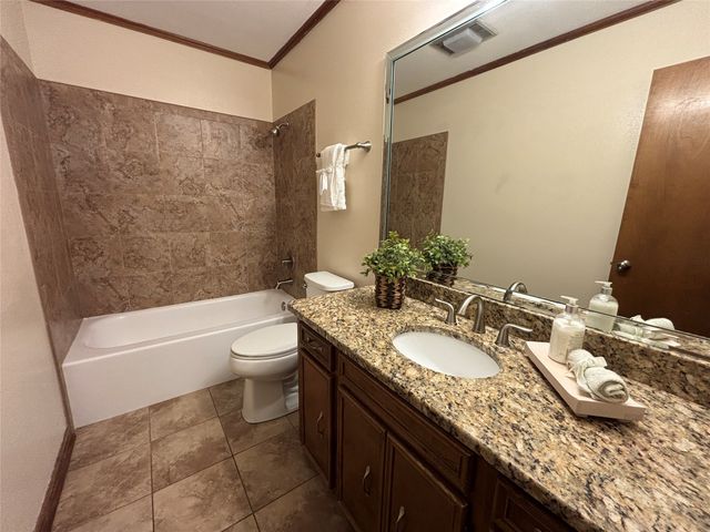 2527 Spruce Drive, Bossier City, LA 71111