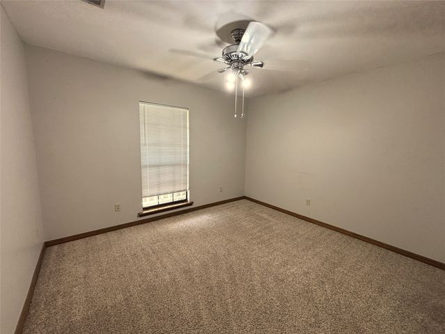2527 Spruce Drive, Bossier City, LA 71111