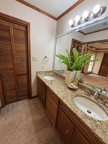 2527 Spruce Drive, Bossier City, LA 71111