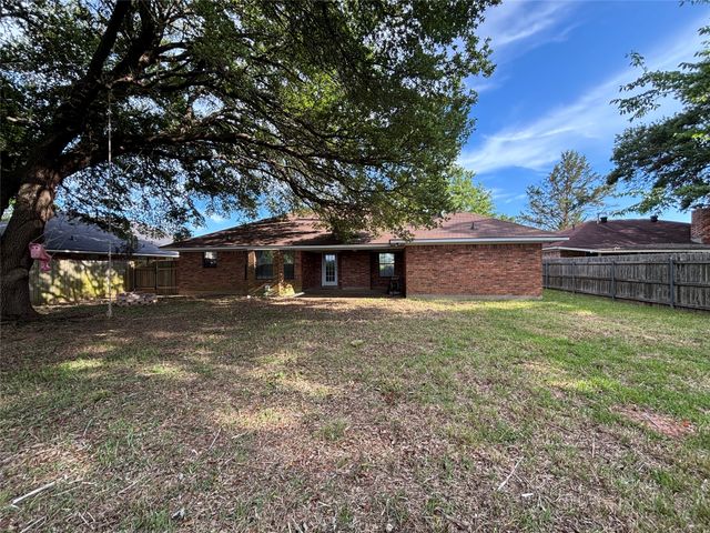 2527 Spruce Drive, Bossier City, LA 71111