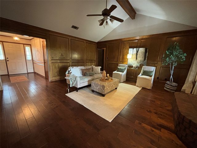 2527 Spruce Drive, Bossier City, LA 71111