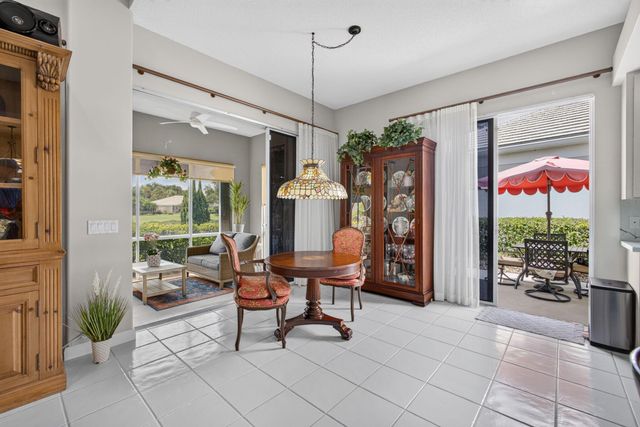 8390 E GARDEN OAKS Circle, Palm Beach Gardens, FL 33410
