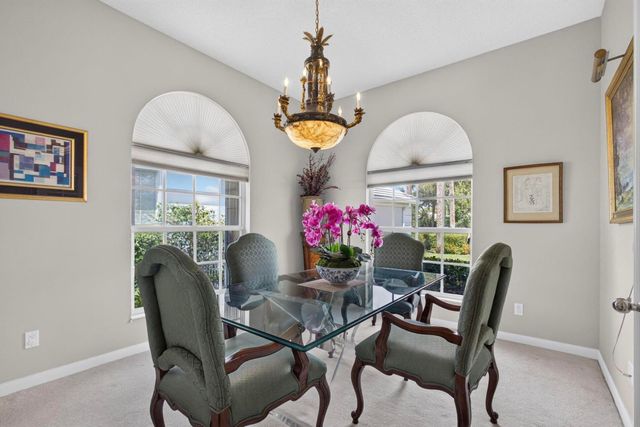 8390 E GARDEN OAKS Circle, Palm Beach Gardens, FL 33410
