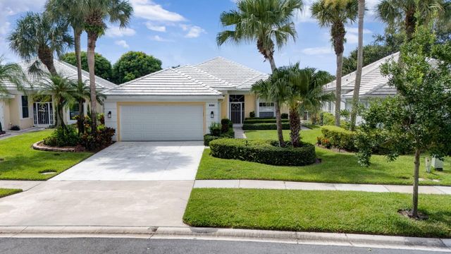8390 E GARDEN OAKS Circle, Palm Beach Gardens, FL 33410