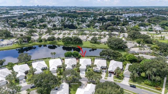 8390 E GARDEN OAKS Circle, Palm Beach Gardens, FL 33410