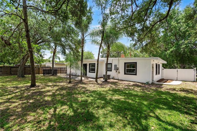 5637 KALMIA DRIVE, Orlando, FL 32807