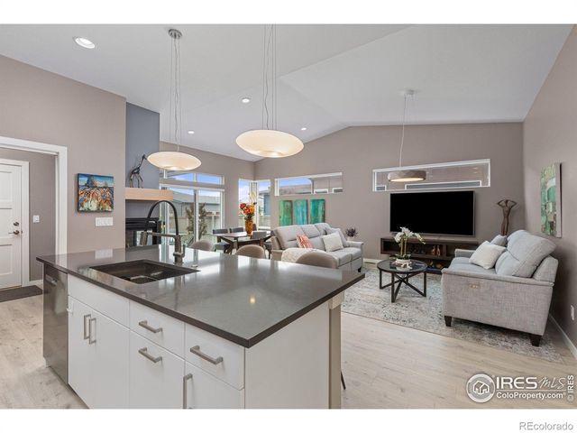 750 Kubat Lane B, Longmont, CO 80503