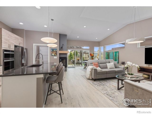 750 Kubat Lane B, Longmont, CO 80503