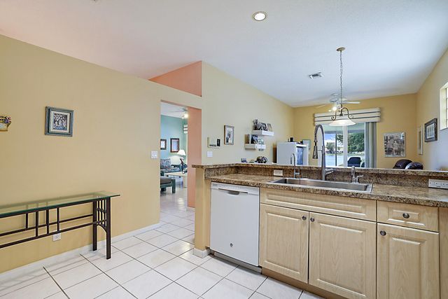 3877 Summer Chase Court, Lake Worth, FL 33467