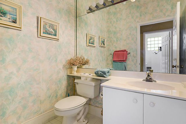 3877 Summer Chase Court, Lake Worth, FL 33467