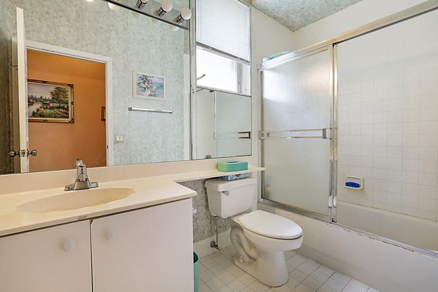 3877 Summer Chase Court, Lake Worth, FL 33467