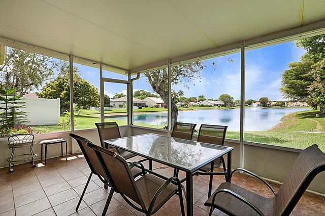 3877 Summer Chase Court, Lake Worth, FL 33467