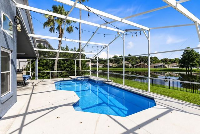 216 TAVESTOCK LOOP, Winter Springs, FL 32708