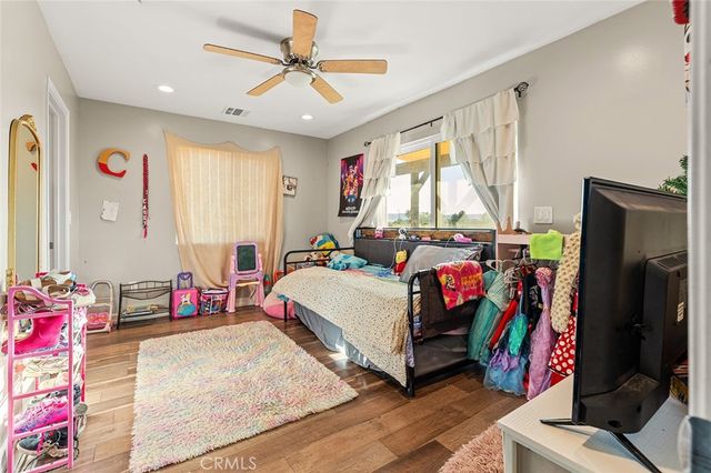 47867 80th W, Lancaster, CA 93536