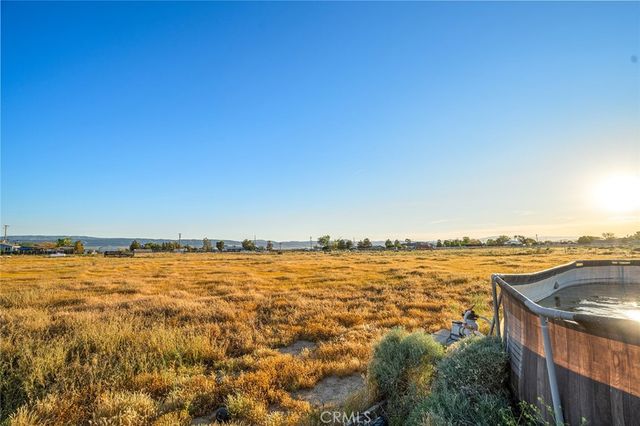 47867 80th W, Lancaster, CA 93536