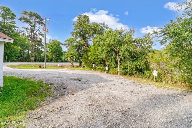 808 Sea Island Parkway, St. Helena Island, SC 29920