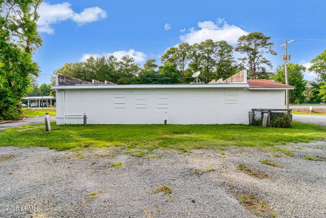 808 Sea Island Parkway, St. Helena Island, SC 29920