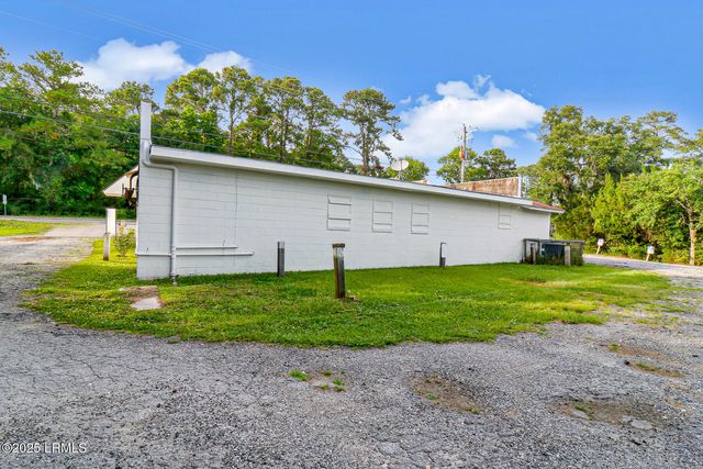 808 Sea Island Parkway, St. Helena Island, SC 29920