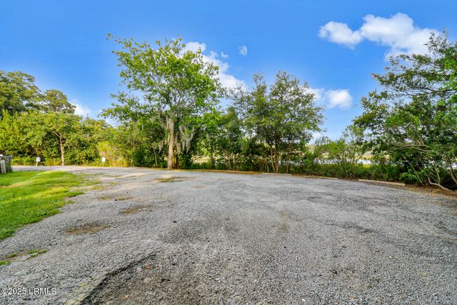 808 Sea Island Parkway, St. Helena Island, SC 29920