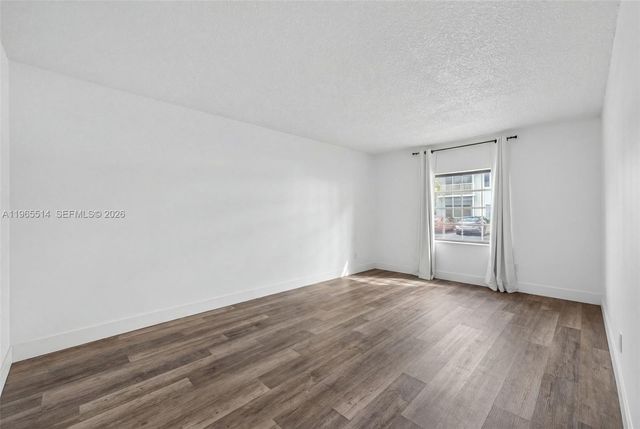 170 Cypress Club Dr 712, Pompano Beach, FL 33060