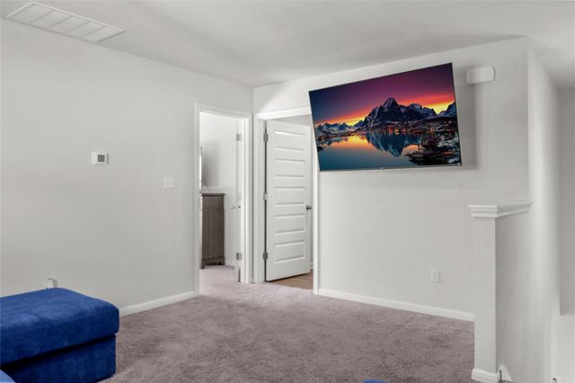 304 Tolo DR, Elgin, TX 78621