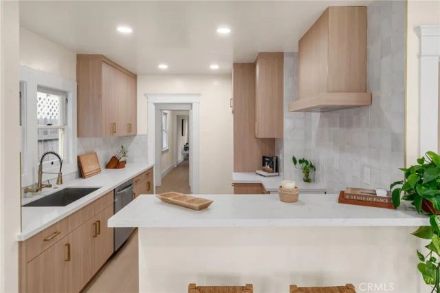 4027 E 11th, Long Beach, CA 90804