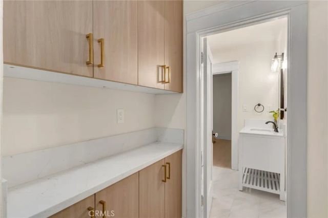 4027 E 11th, Long Beach, CA 90804