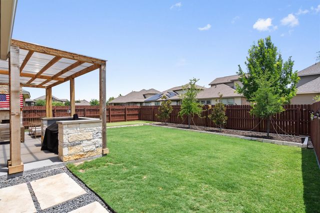 705 Hereford LOOP, Hutto, TX 78634