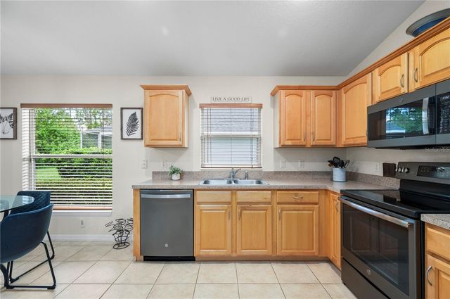1611 SCARLETT AVENUE, North Port, FL 34289