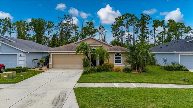 1611 SCARLETT AVENUE, North Port, FL 34289