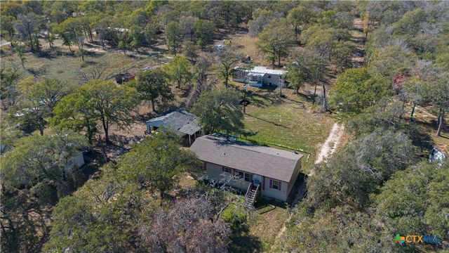 780 Oak Tree Road, Seguin, TX 78155