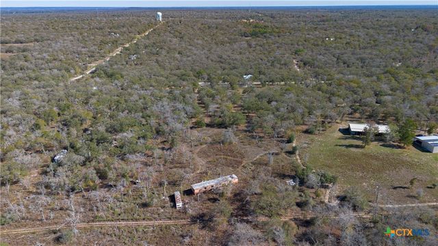 780 Oak Tree Road, Seguin, TX 78155