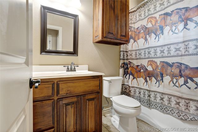 3600 Carriage Point, Durant, OK 74701