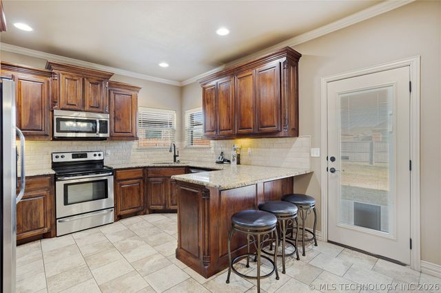 3600 Carriage Point, Durant, OK 74701