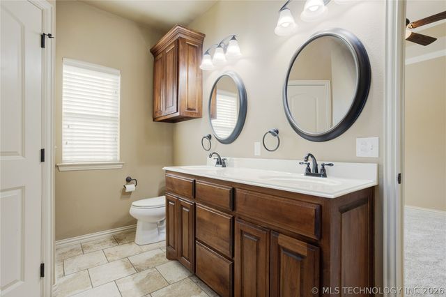 3600 Carriage Point, Durant, OK 74701